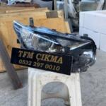 Toyota Yaris Sağ Ön Far çıkma parça - T-F-M OTOMOTİV SAKARYA