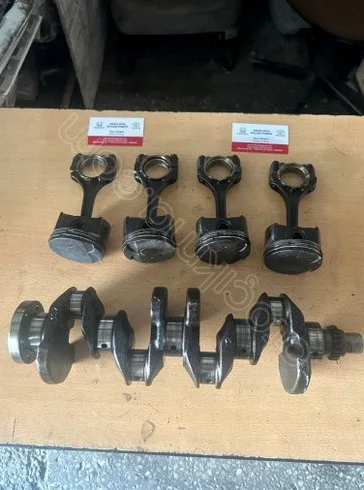 Toyota Yaris Piston Kolu çıkma parça - ANKARA JAPON ANKARA
