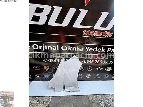 Volkswagen Transporter Ön Çamurluk çıkma parça