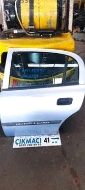 Opel Vectra Sol Arka Kapı çıkma parça - ÇIKMACI 41 KOCAELİ