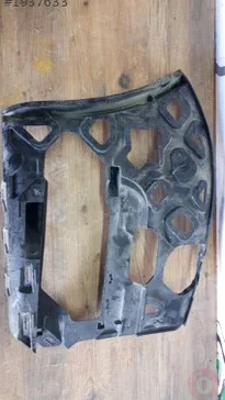 Volkswagen Caddy Tampon Braketi çıkma parça - ANKA OTO YEDEK PARÇA İZMİR