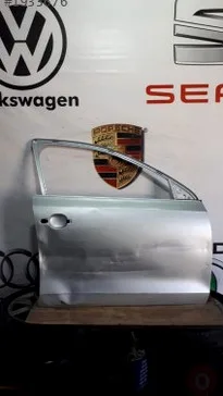 Volkswagen Jetta Sağ Ön Kapı çıkma parça - ANKA OTO YEDEK PARÇA İZMİR
