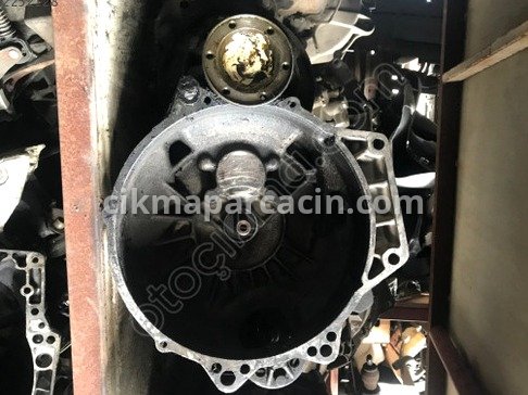 Volkswagen Jetta Şanzıman Komple çıkma parça