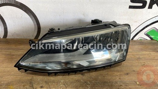 Volkswagen Jetta Sol Ön Far çıkma parça