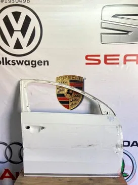 Volkswagen Passat Sağ Ön Kapı çıkma parça - ANKA OTO YEDEK PARÇA İZMİR