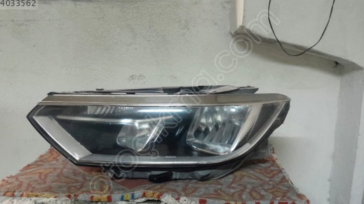 Volkswagen Passat Sol Ön Far çıkma parça