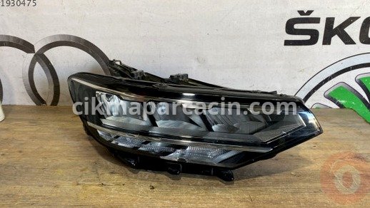 Volkswagen Passat Sağ Ön Far çıkma parça