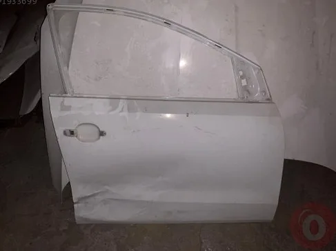 Volkswagen Polo Sağ Ön Kapı çıkma parça - ANKA OTO YEDEK PARÇA İZMİR