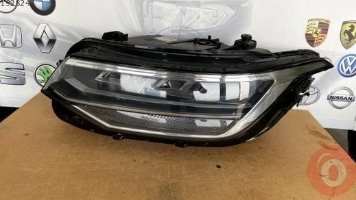Volkswagen Tiguan Sol Ön Far çıkma parça - ANKA OTO YEDEK PARÇA İZMİR