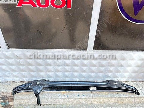 Volkswagen Amarok Tampon Demiri çıkma parça