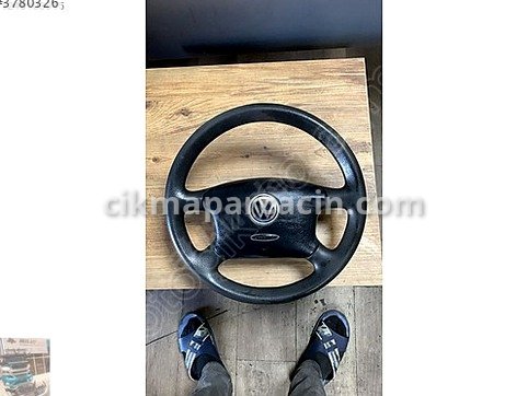 Volkswagen Bora Direksiyon Simidi çıkma parça