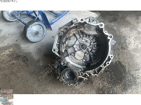 Volkswagen Bora Şanzıman Komple çıkma parça - ANKA OTO YEDEK PARÇA İZMİR