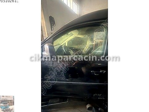 Volkswagen Caddy Sol Ön Kapı çıkma parça