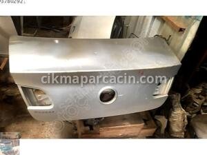 Vw Passat B6 Bagaj Kapağı Çıkma – Çıkma İzmir