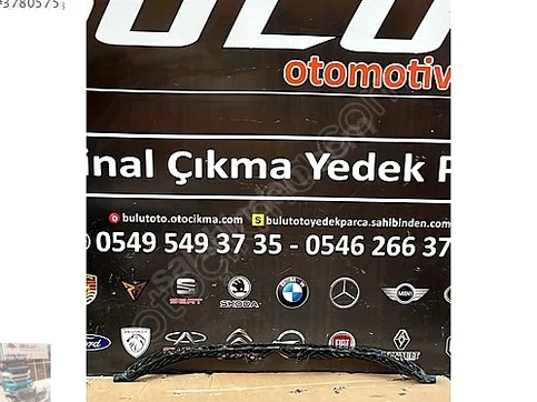 Volkswagen Passat Tampon Izgarası çıkma parça - ANKA OTO YEDEK PARÇA İZMİR