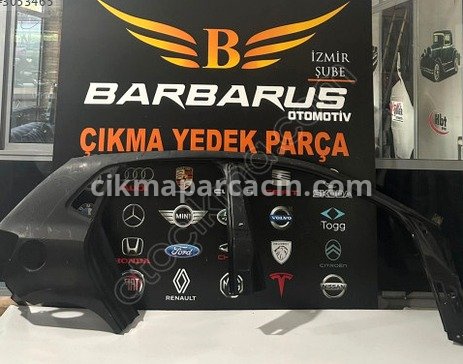 Volkswagen Polo Arka Çamurluk çıkma parça