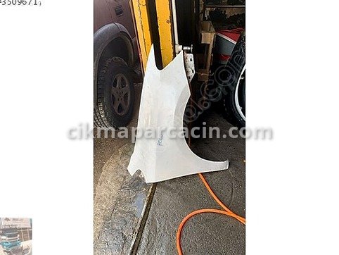 Volkswagen Polo Arka Çamurluk çıkma parça