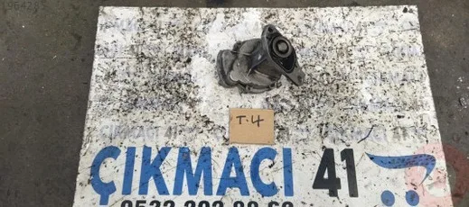 Volkswagen Transporter Vakum Pompası çıkma parça - ÇIKMACI 41 KOCAELİ