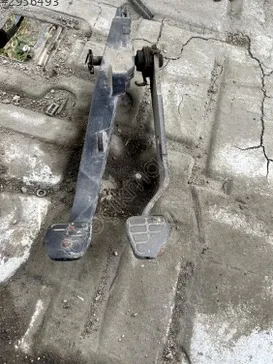 Volkswagen Transporter Pedal çıkma parça
