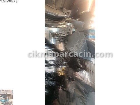Seat Leon Sağ Arka Çamurluk çıkma parça