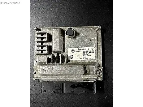 Volkswagen Polo Motor Beyni 03P906021B çıkma parça