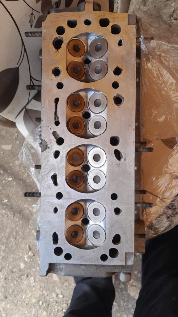 Opel Astra Silindir Kapak çıkma parça