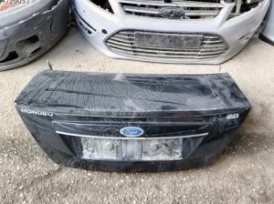2001 2007 ford arka bagaj siyah dolu – Çıkma Parça