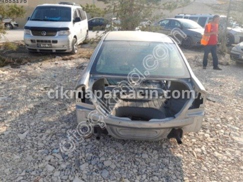 Ford Mondeo Arka Cam çıkma parça
