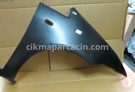 Ford C-Max Sağ Ön Çamurluk çıkma parça