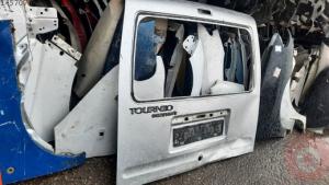 2003 2013 ford connect arka bagaj kapagi