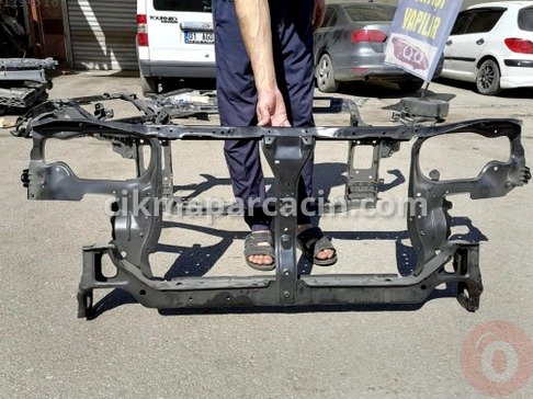 Hyundai Elantra Ön Panel çıkma parça