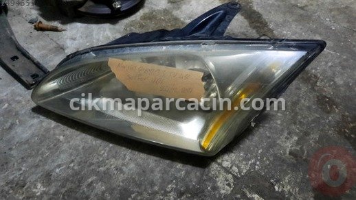 Ford Focus Sol Ön Far çıkma parça