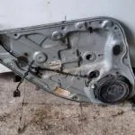 Ford Focus Cam Krikosu çıkma parça - İNAN OTO ÇIKMA YEDEK PARÇA ALIM SATIM Adana
