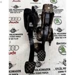 Volkswagen Passat Pedal çıkma parça - EYLÜL VOLKSWAGEN ÇIKMA YEDEK PARÇA şanlıurfa