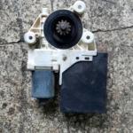 Ford Focus Cam Krikosu çıkma parça - İNAN OTO ÇIKMA YEDEK PARÇA ALIM SATIM Adana