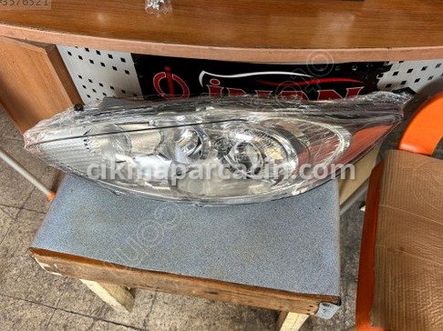 Ford Fiesta Sol Ön Far çıkma parça