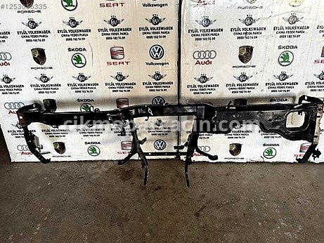 Audi A5 Torpido çıkma parça