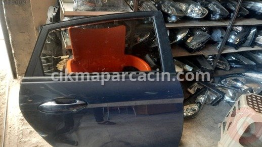 Ford Fiesta Sağ Arka Kapı çıkma parça