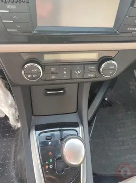 Toyota Corolla Klima Kontrol Paneli çıkma parça - ANKARA JAPON ANKARA