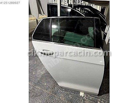 Volkswagen Golf Kapı (Arka Sağ) çıkma parça