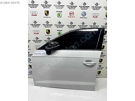 Audi A3 Kapı Kolçağı çıkma parça - EYLÜL VOLKSWAGEN ÇIKMA YEDEK PARÇA şanlıurfa