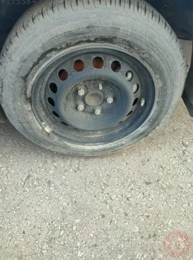 Toyota Corolla Jant & Lastik Takımı çıkma parça - ANKARA JAPON ANKARA