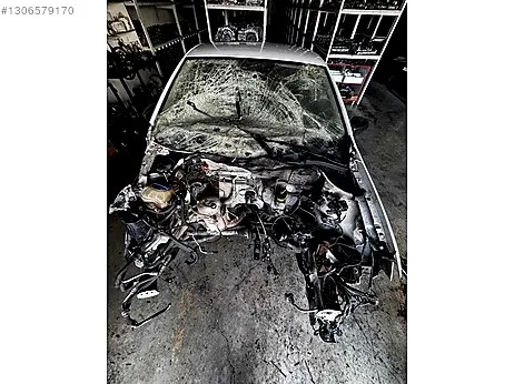 Volkswagen Polo Travers çıkma parça - EYLÜL VOLKSWAGEN ÇIKMA YEDEK PARÇA şanlıurfa