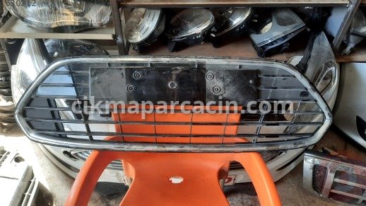 Ford Mondeo Tampon Izgarası çıkma parça