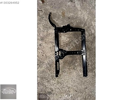 Subaru Forester Orta Konsol çıkma parça