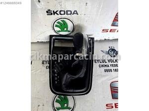 2015-2017 JETTA OTOMATİK VİTES ÇERÇEVESİ KOMPLE 5C7713203H - Çıkma Parça