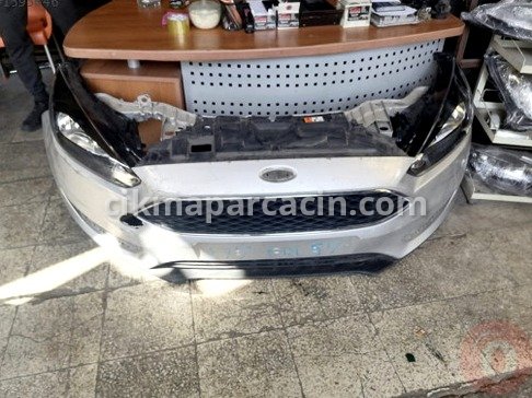 Ford Focus Ön Tampon çıkma parça