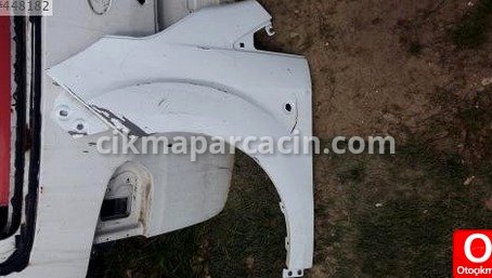 Ford Tourneo Courier Sol Ön Çamurluk çıkma parça
