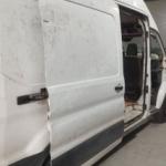 Ford Transit Sağ Sürgülü Kapı çıkma parça - İNAN OTO ÇIKMA YEDEK PARÇA ALIM SATIM Adana