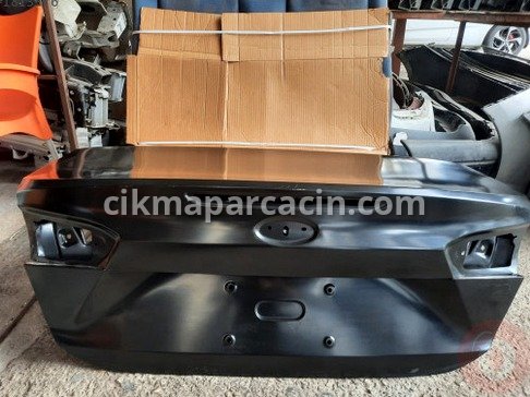 Ford Focus Bagaj Kapağı çıkma parça